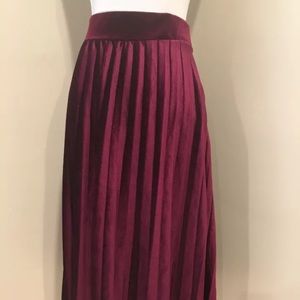 Suede pink/ reddish skirt